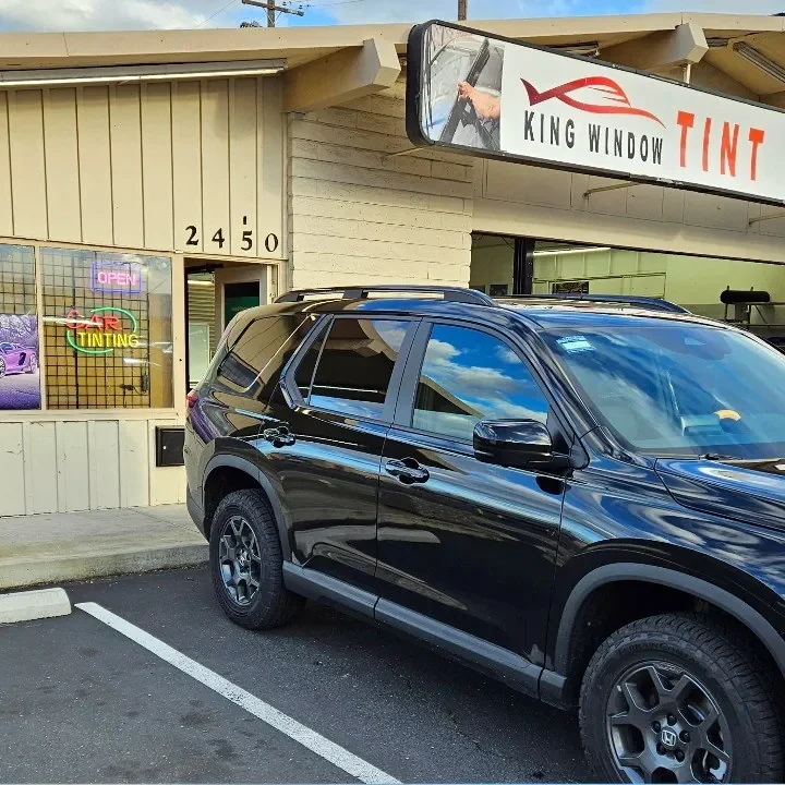 Black 2025 Honda Pilot with freshly tinted windows, photographed after its tint job at King Window Tint in Sacramento